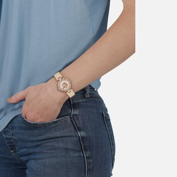 New Versace Women's 36mm Watch - Picture 4 of 4